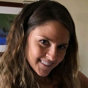 Meet your Posher, Justine